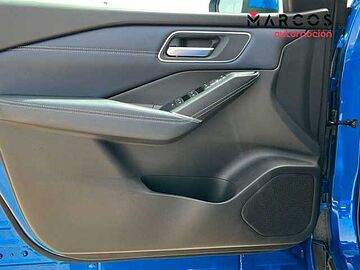 Nissan Qashqai DIG-T 103kW (140CV) mHEV 4x2 Tekna MAGNETIC BLUE NEGRO-AZUL