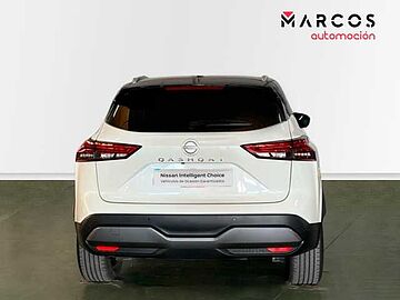 Nissan Qashqai DIG-T 103kW (140CV) mHEV 4x2 Tekna LUNAR WHITE + MIDNIGHT BLACK N
