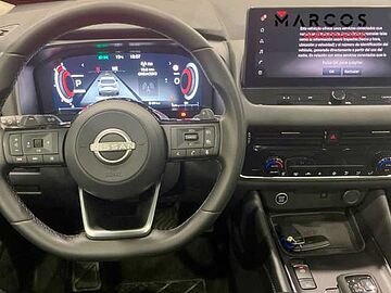 Nissan Qashqai DIG-T 116kW Xtronic N-Connecta Sapporo White