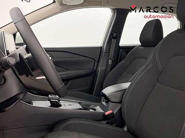 Nissan Qashqai DIG-T 116kW (158CV) mHEV Xtronic Acenta LUNAR WHITE