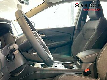 Nissan Qashqai DIG-T 103kW N-Connecta WHITE PEAR