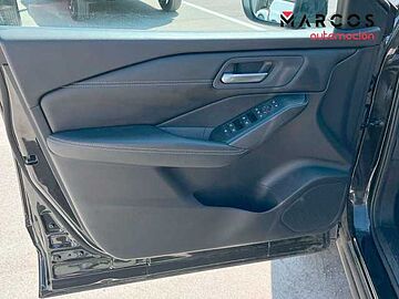 Nissan Qashqai DIG-T 103kW (140CV) mHEV 4x2 Acenta Midnight Black